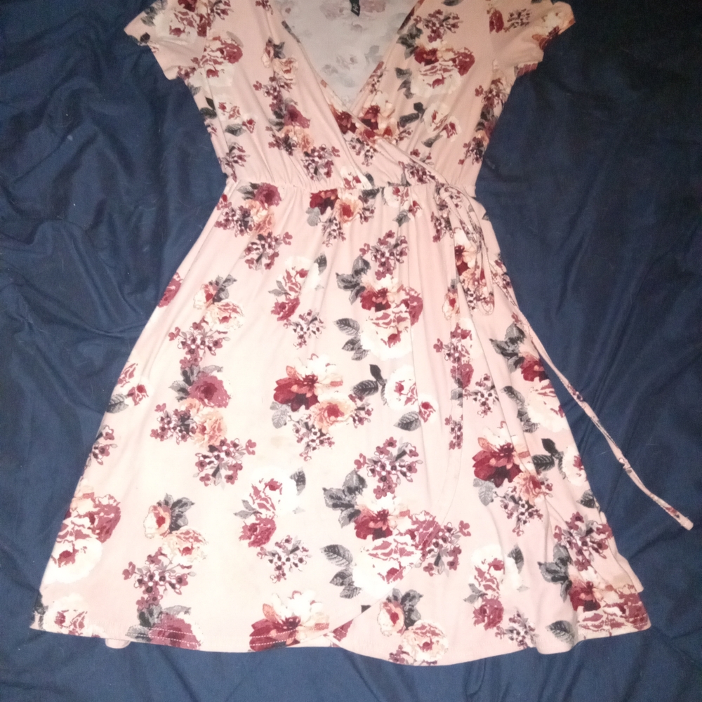 Derek Heart Pink Floral Wrap Dress